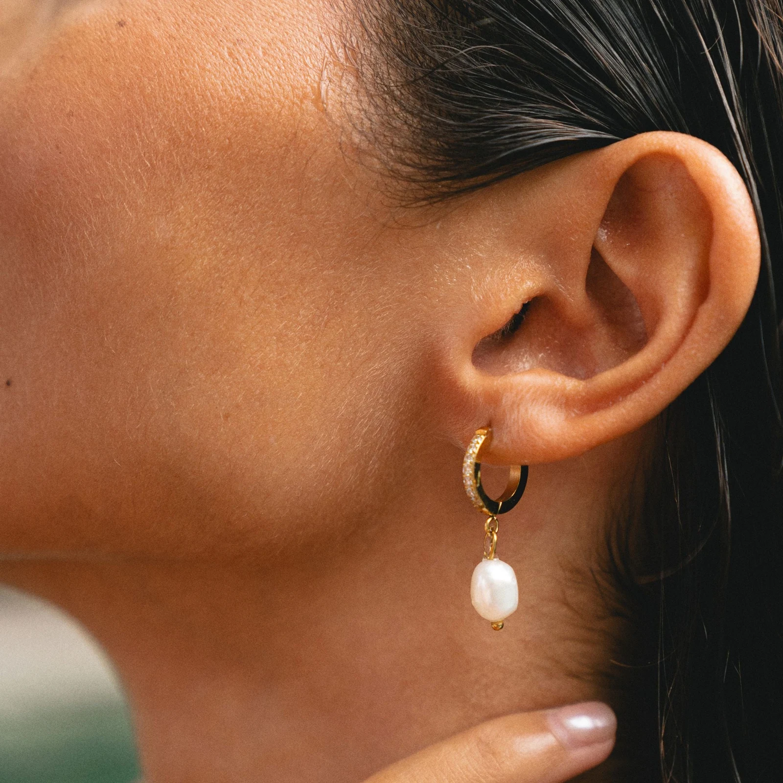 Freshwater Pearl Hoop Earrings - detail view