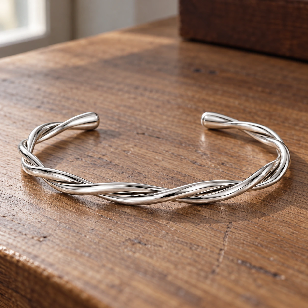 Leighton Twisted Cuff — detail view