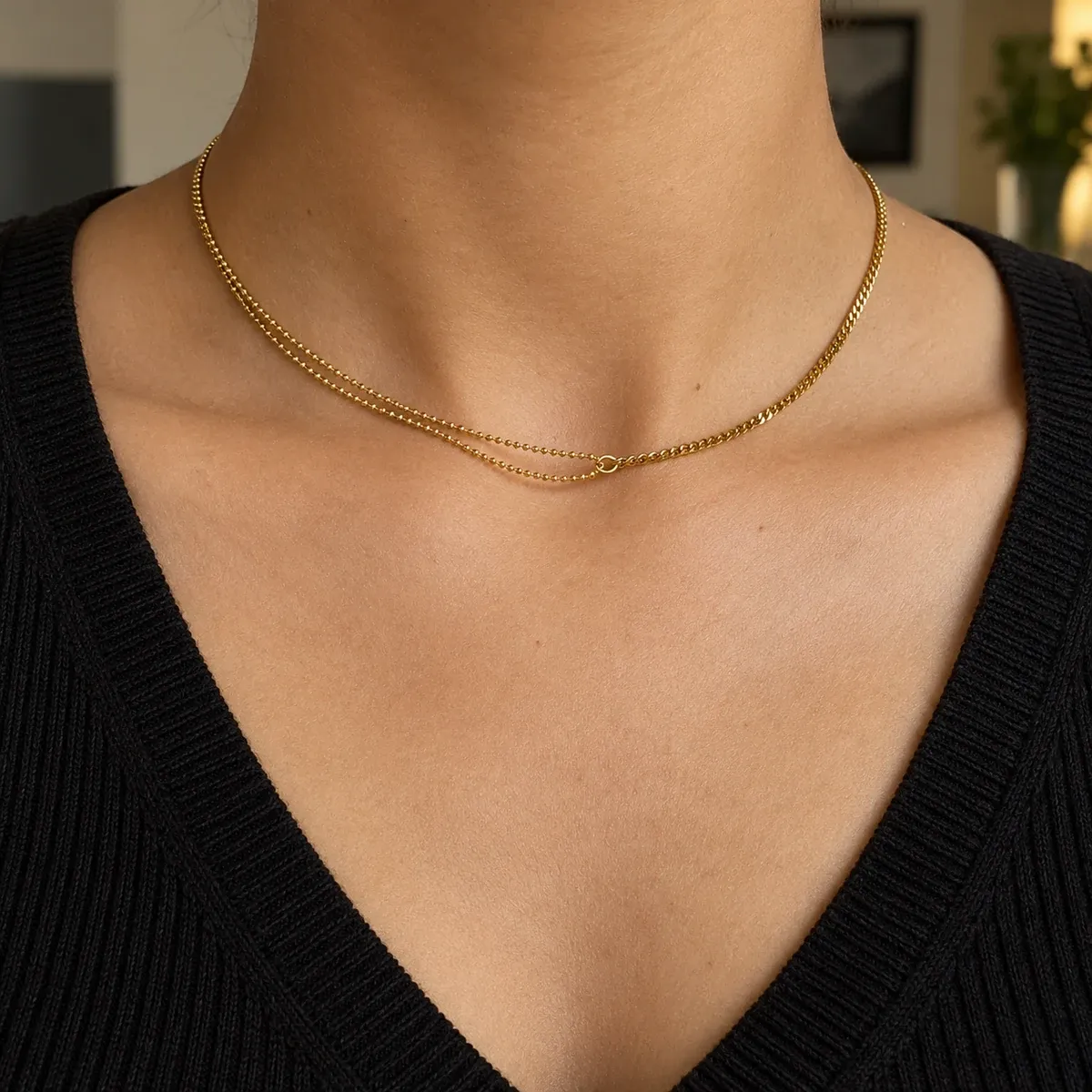 Double Trouble Choker Gold - detail view