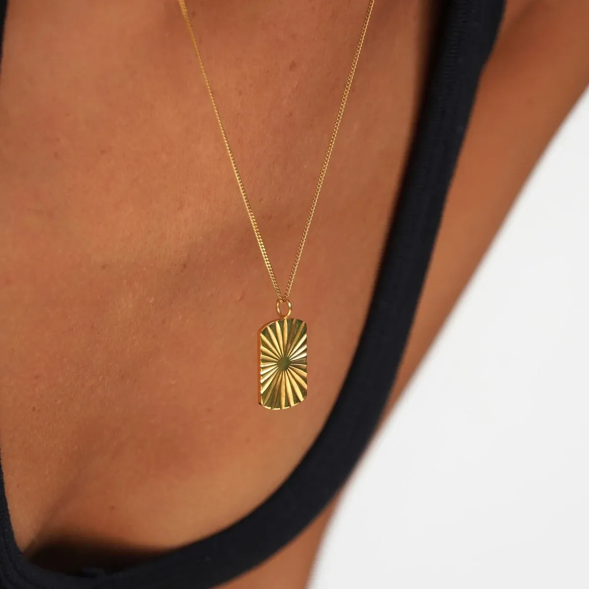Seaside Necklace Gold - lead view
