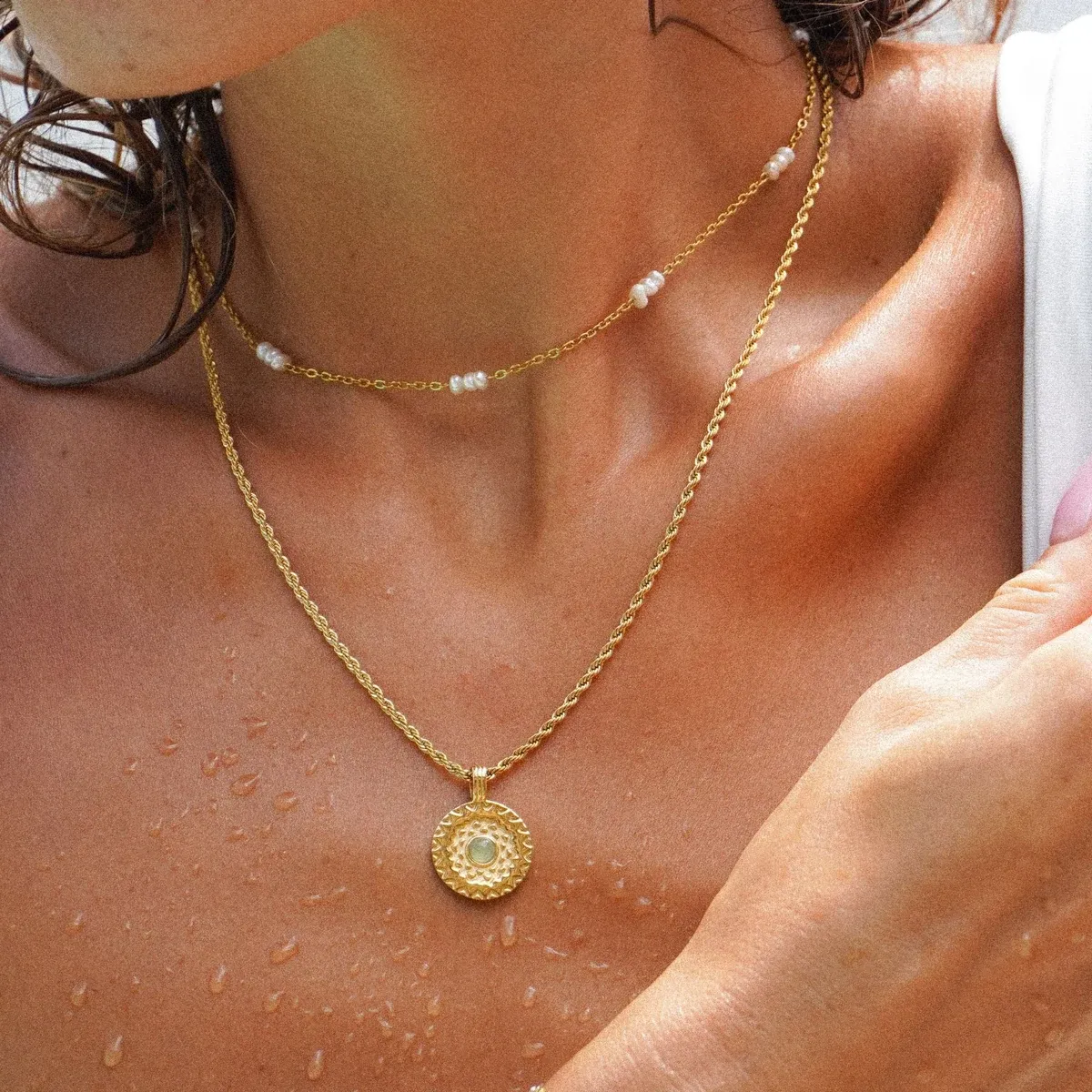 Inca Sun Necklace Gold - lead view