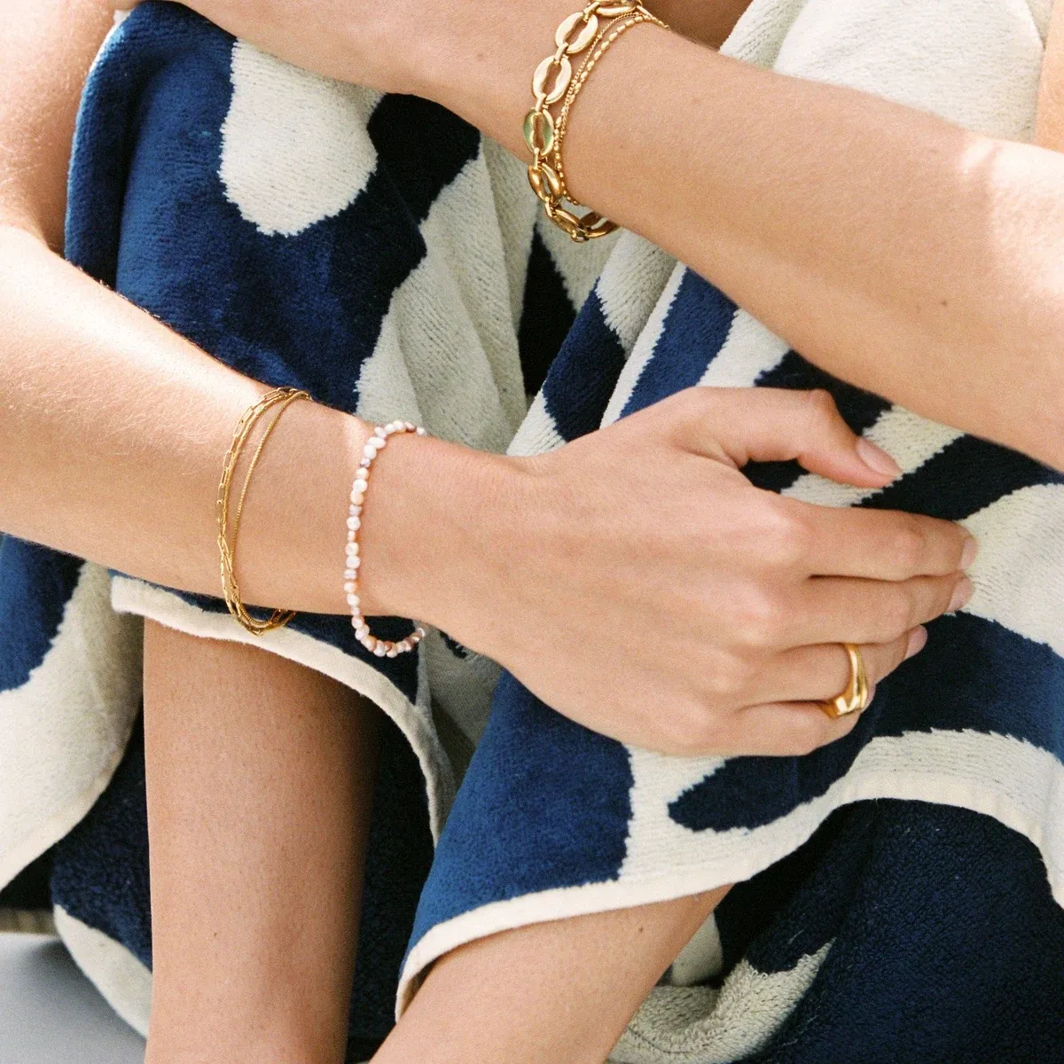 Perla Rosa Bracelet - detail view