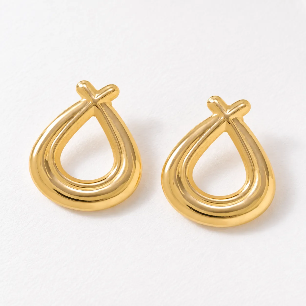 Luna Teardrop Studs