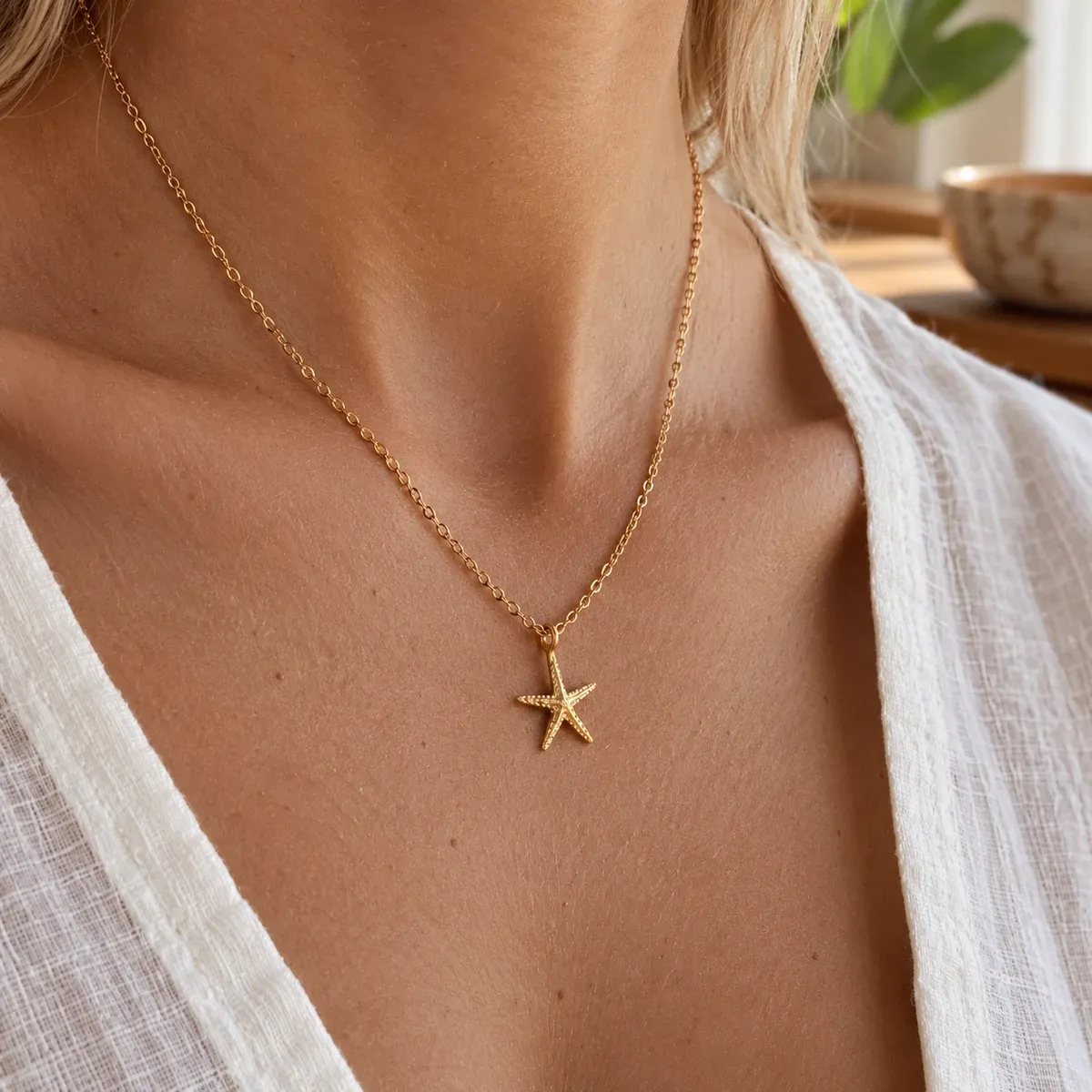 Starfish Necklace Gold - alternate view