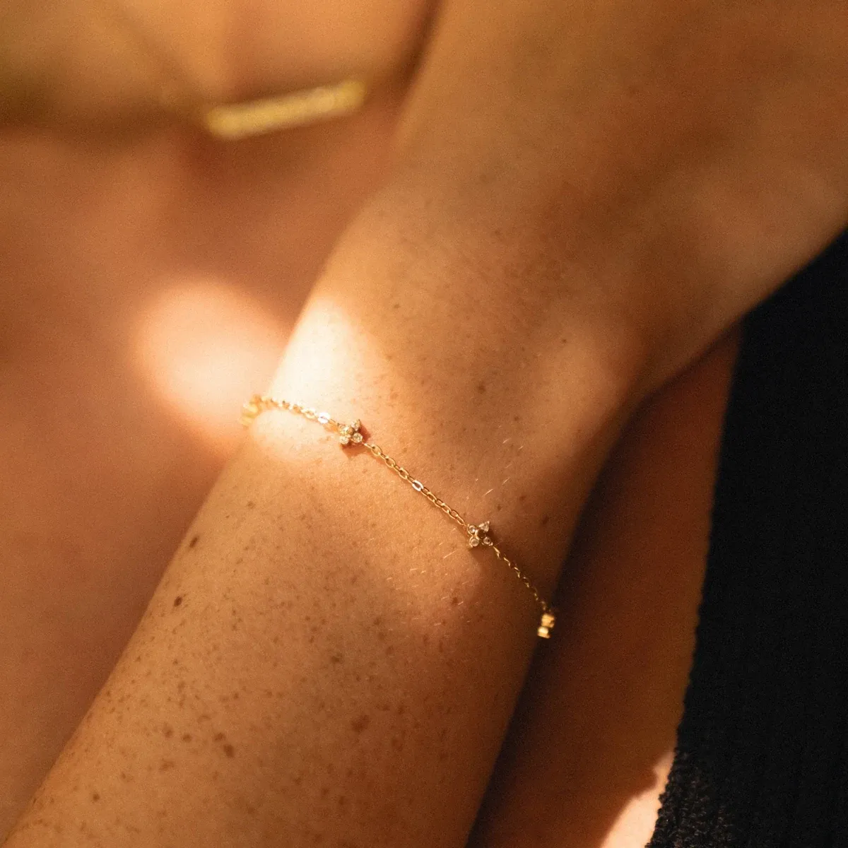 Quatrefoil Bracelet Gold - detail view