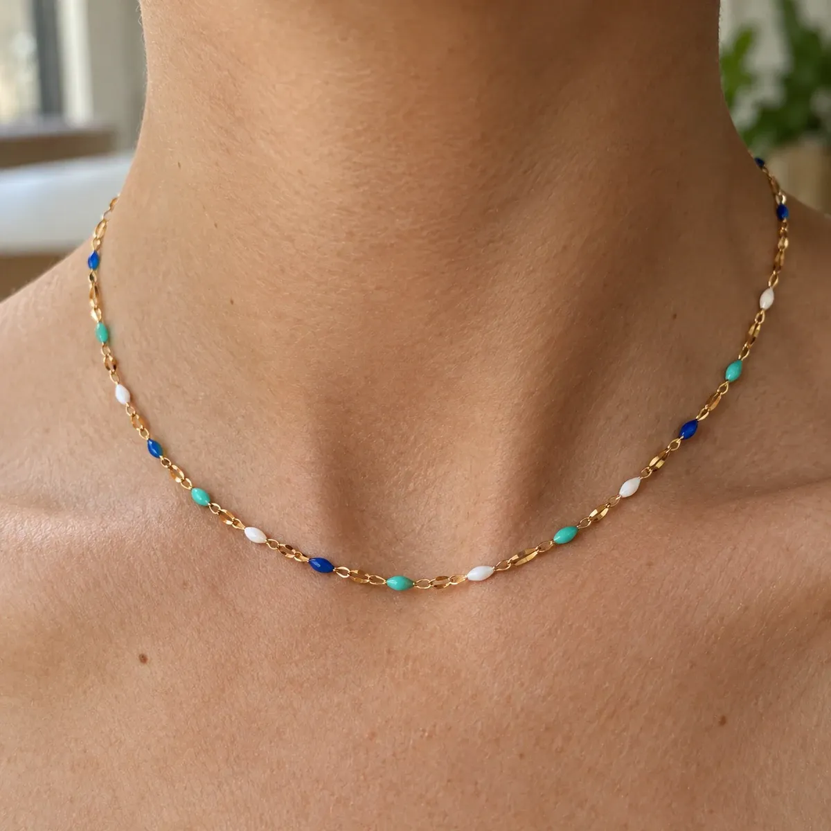 Mykonos Choker Gold - detail view