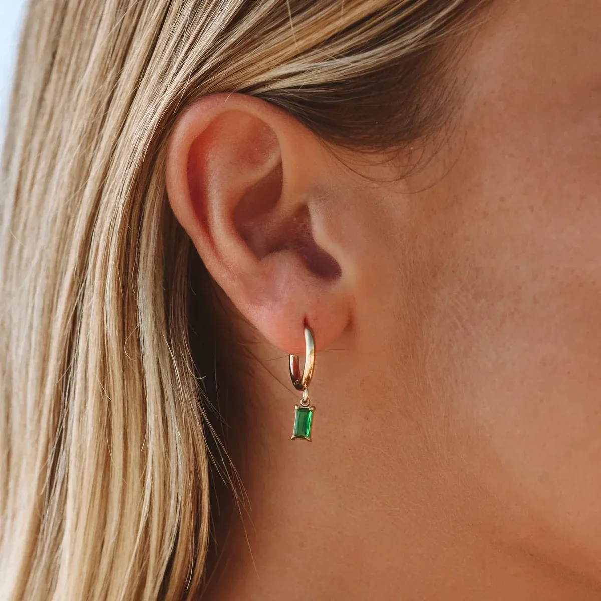 Sea Sparkle Earrings Gold - lead view