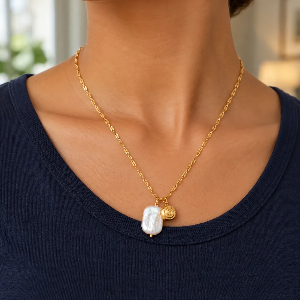 Seashell Cove Necklace Gold - alternate view