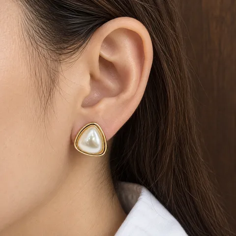 Edith Triangle Pearl Studs
