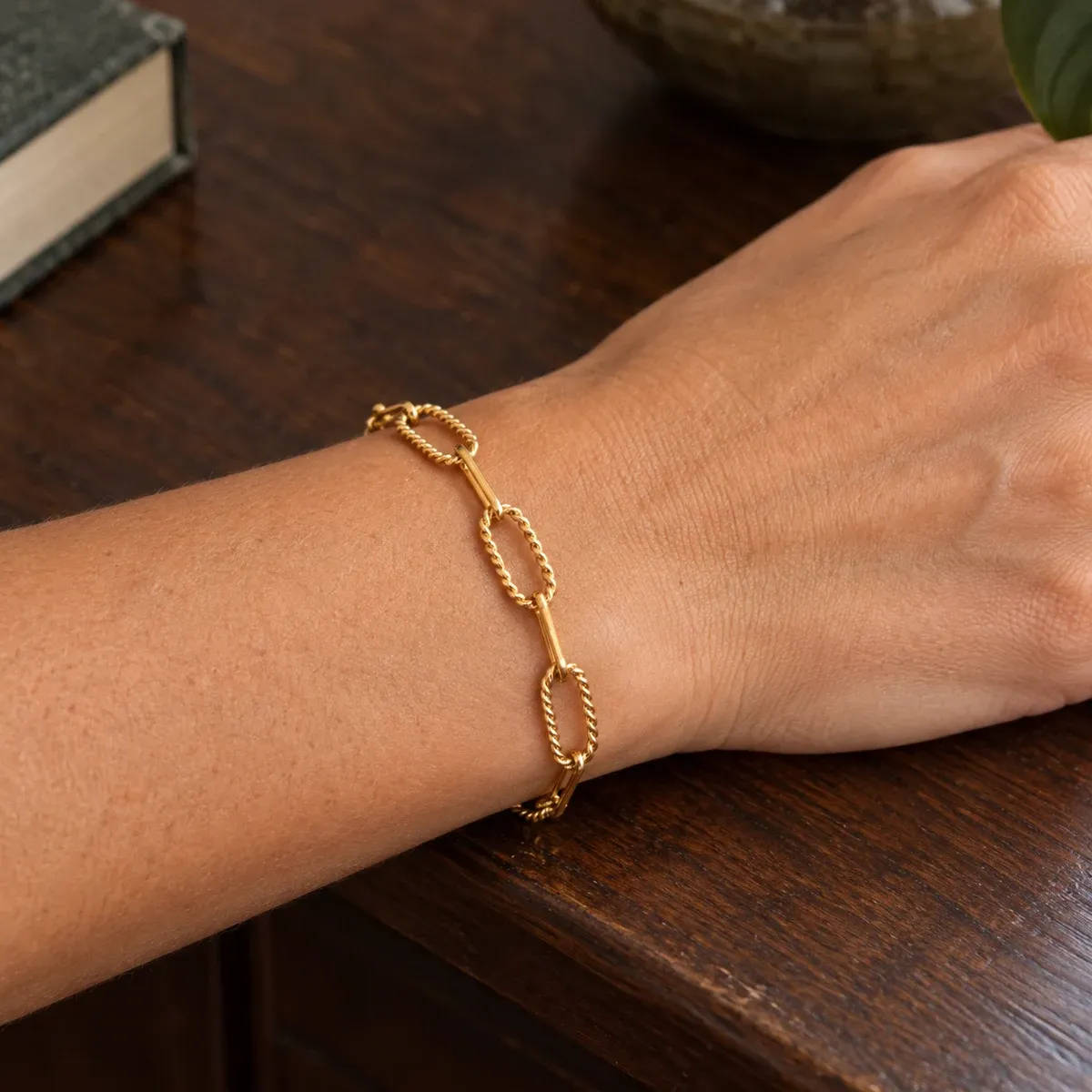 Bold Paperclip Bracelet - use view
