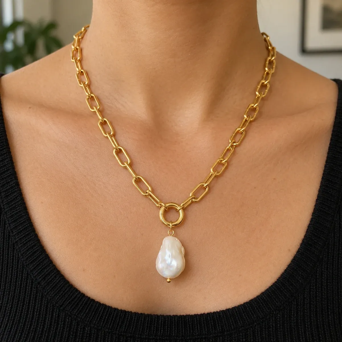 Portofino Necklace Gold - alternate view