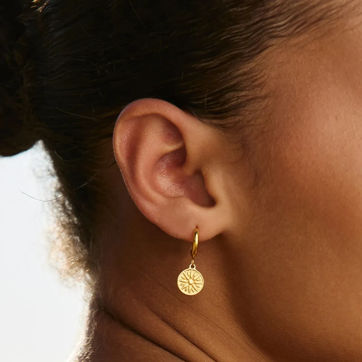 Golden Sun Earrings Gold - lead view