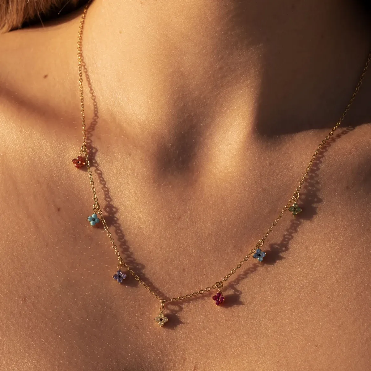 Island Lights Choker Gold - lead view