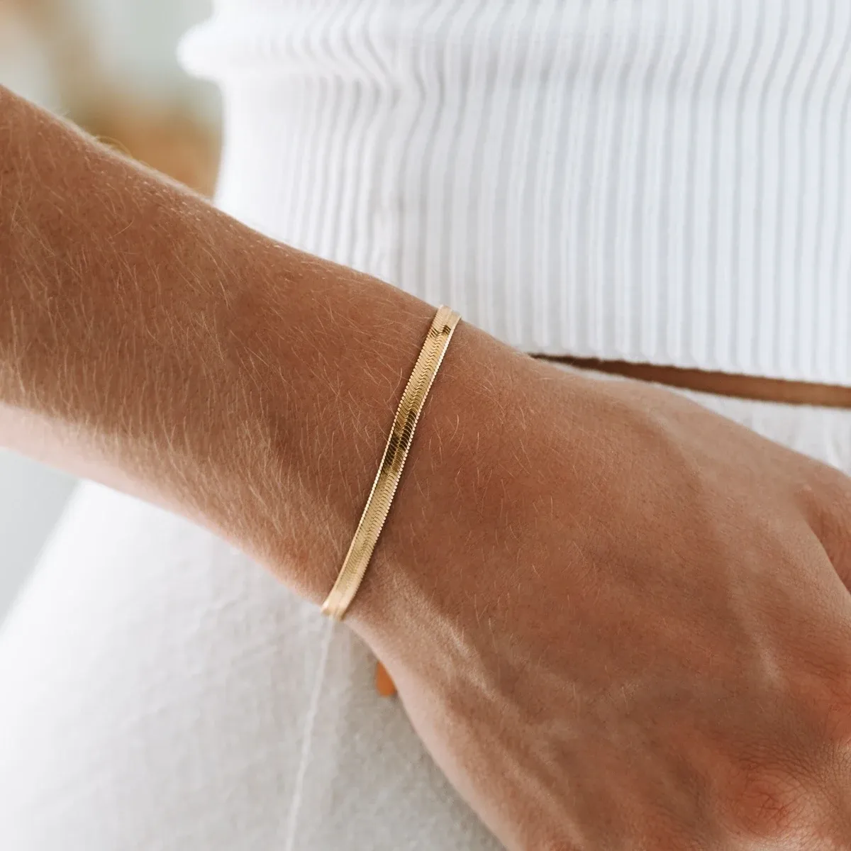 Kauai Herringbone Bracelet Gold - lead view