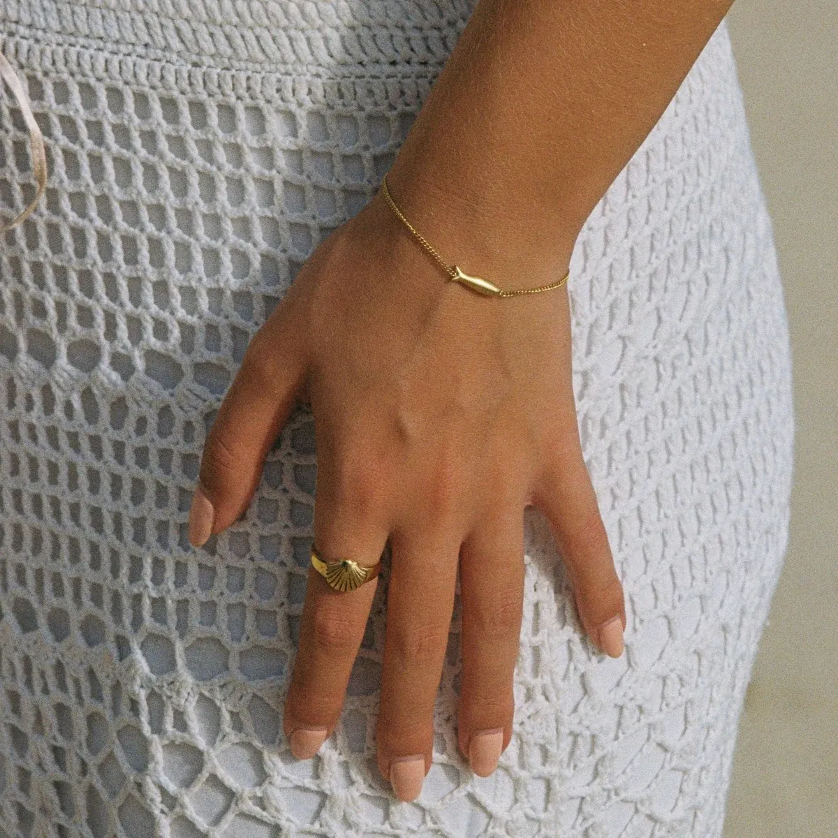 Fish Bracelet Gold - alternate view