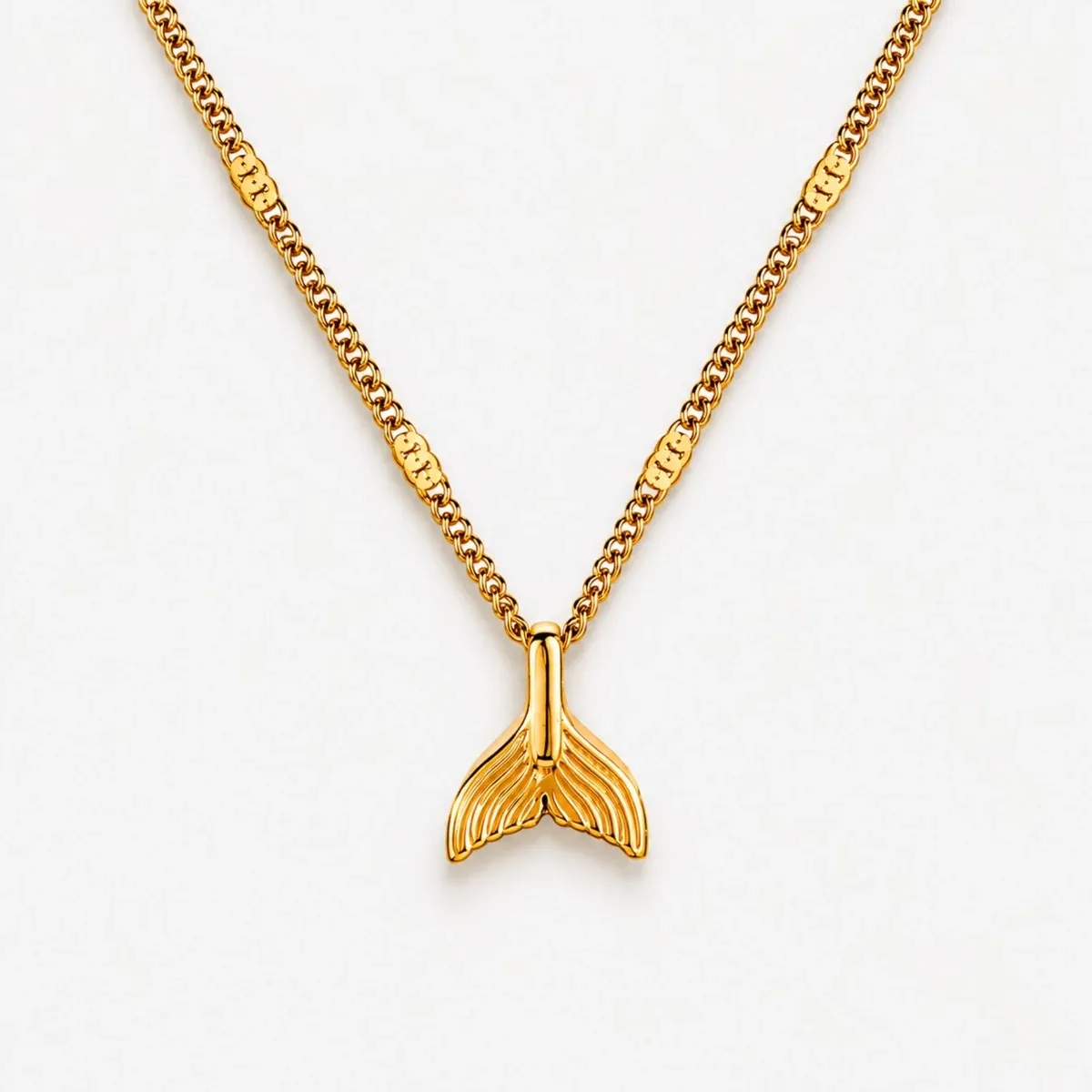 Mermaid Necklace Gold - alternate view
