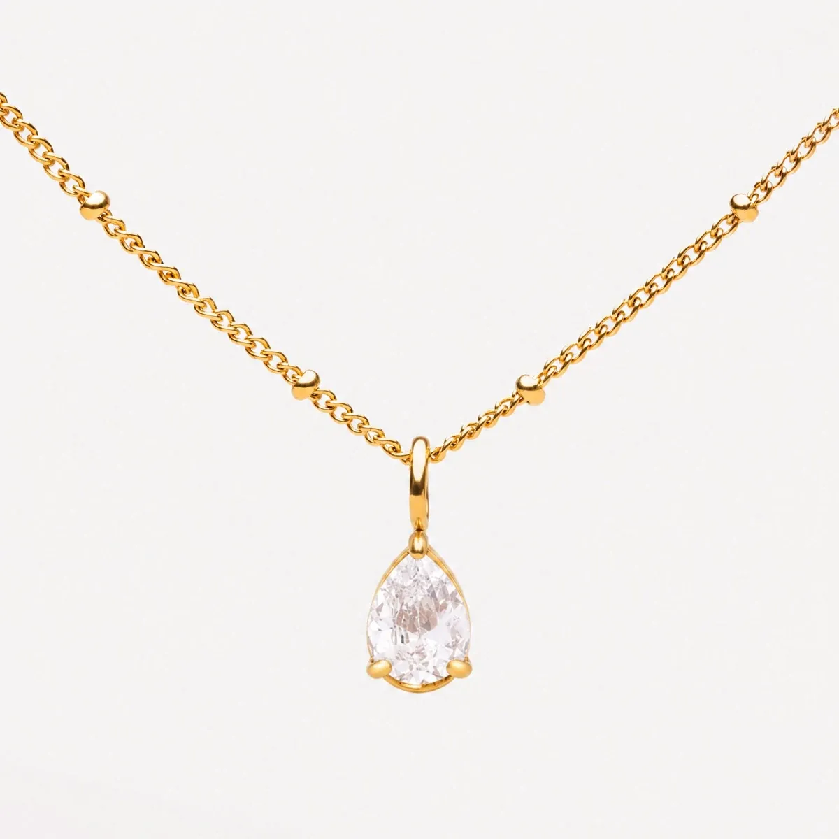 Astra Necklace Gold - detail view