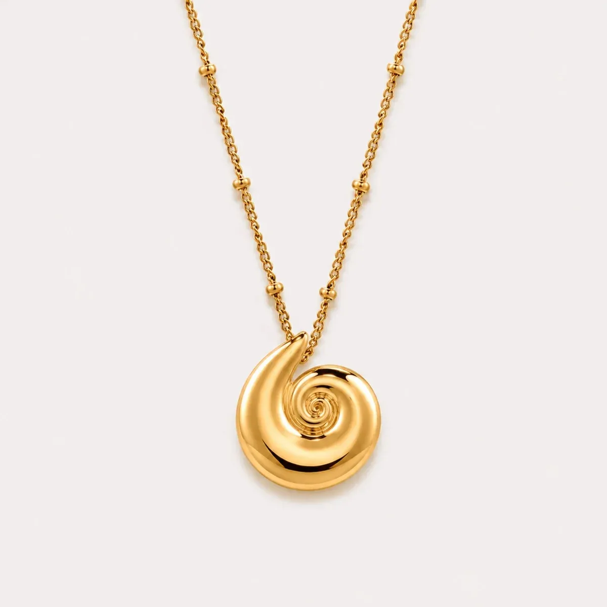 Shell Necklace Gold - detail