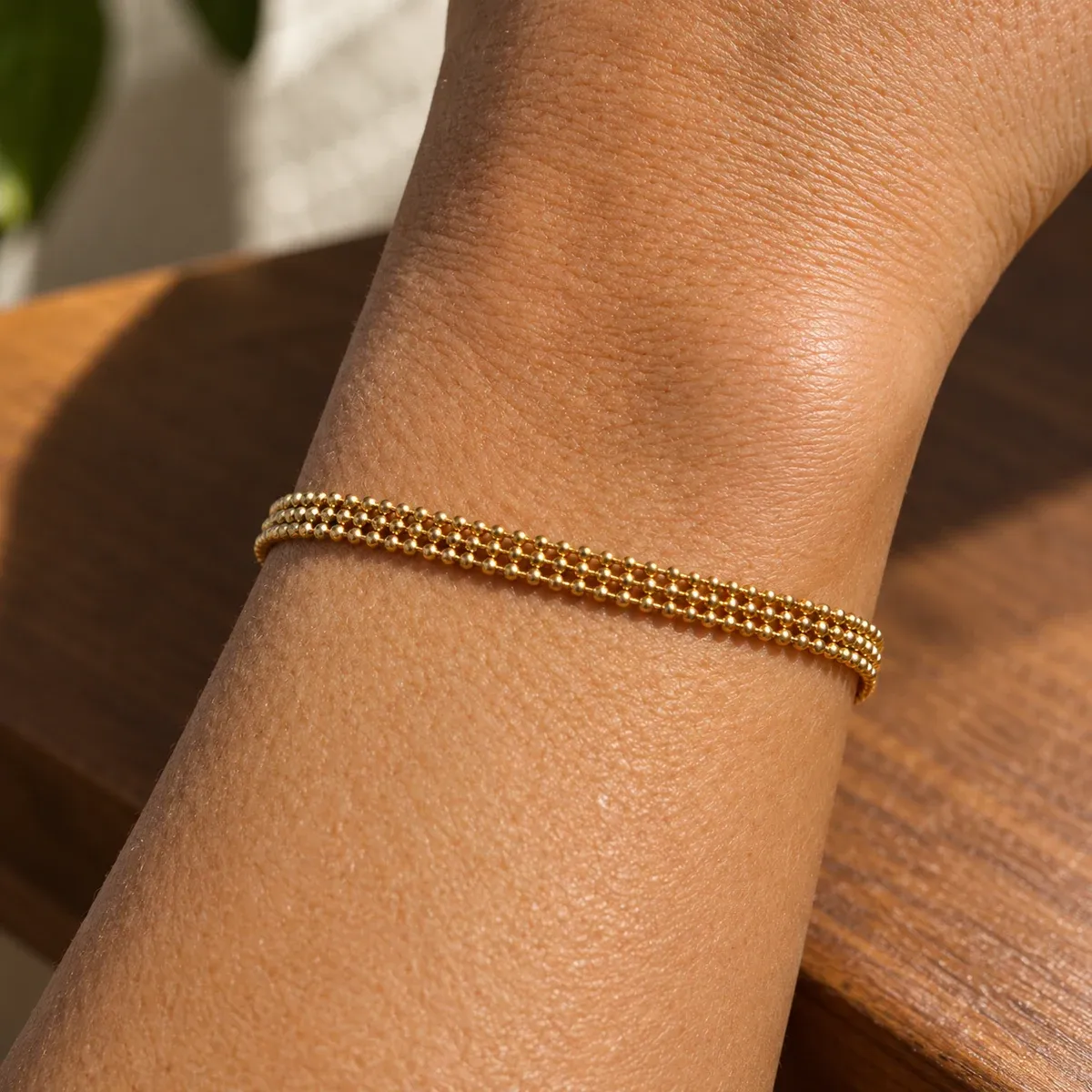 Paloma Bracelet Gold - detail view