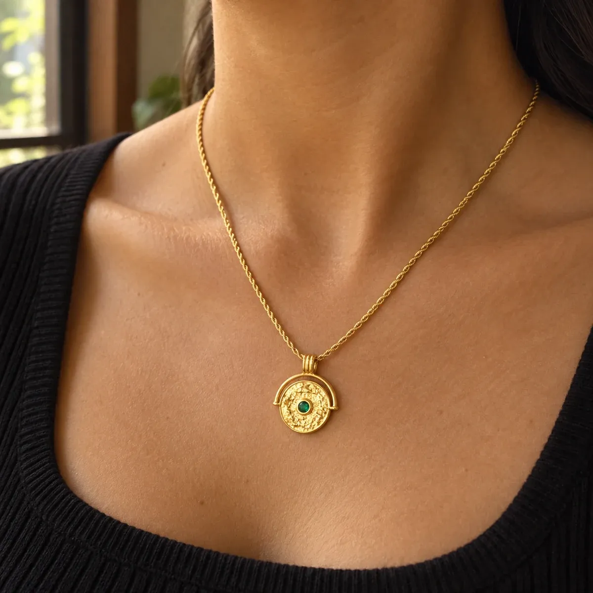 Gaia Necklace Gold - alternate view