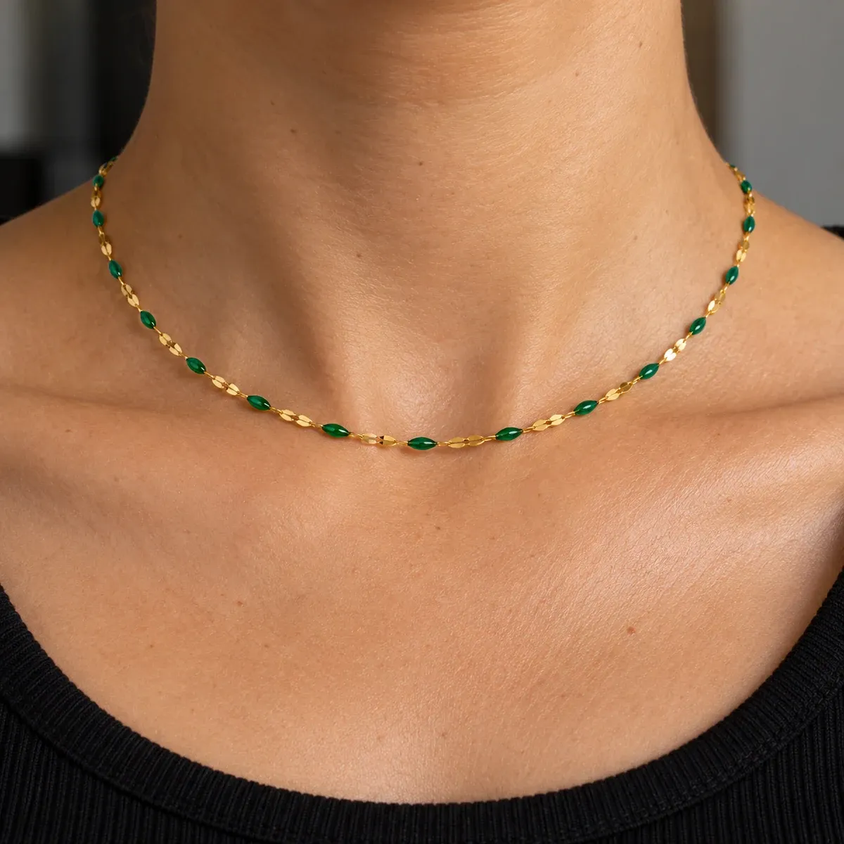 Emerald Coast Choker Gold - detail view