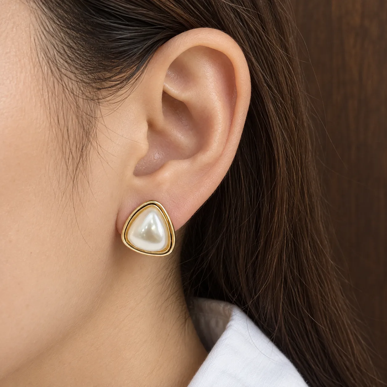 Edith Triangle Pearl Studs