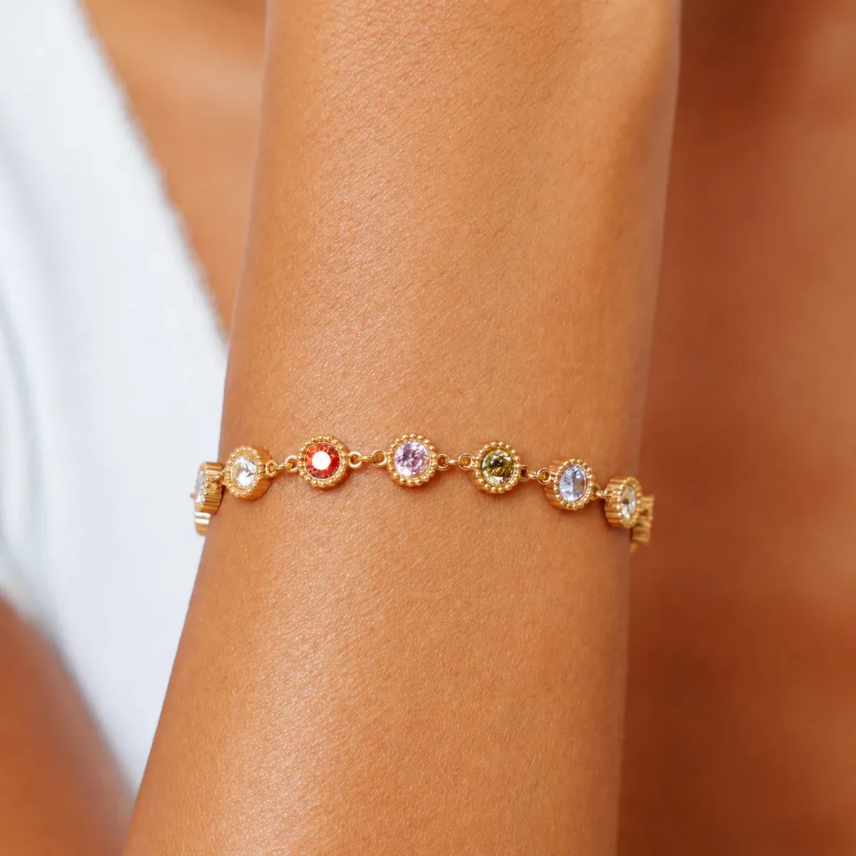 Capri Bracelet Gold - lead view