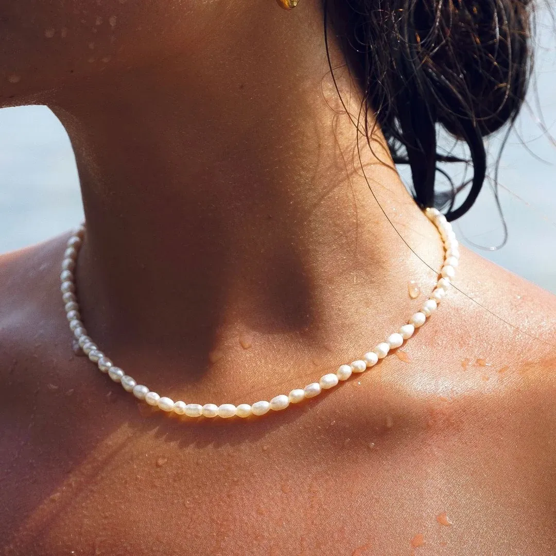 Freshwater Pearl Choker Gold - lead view
