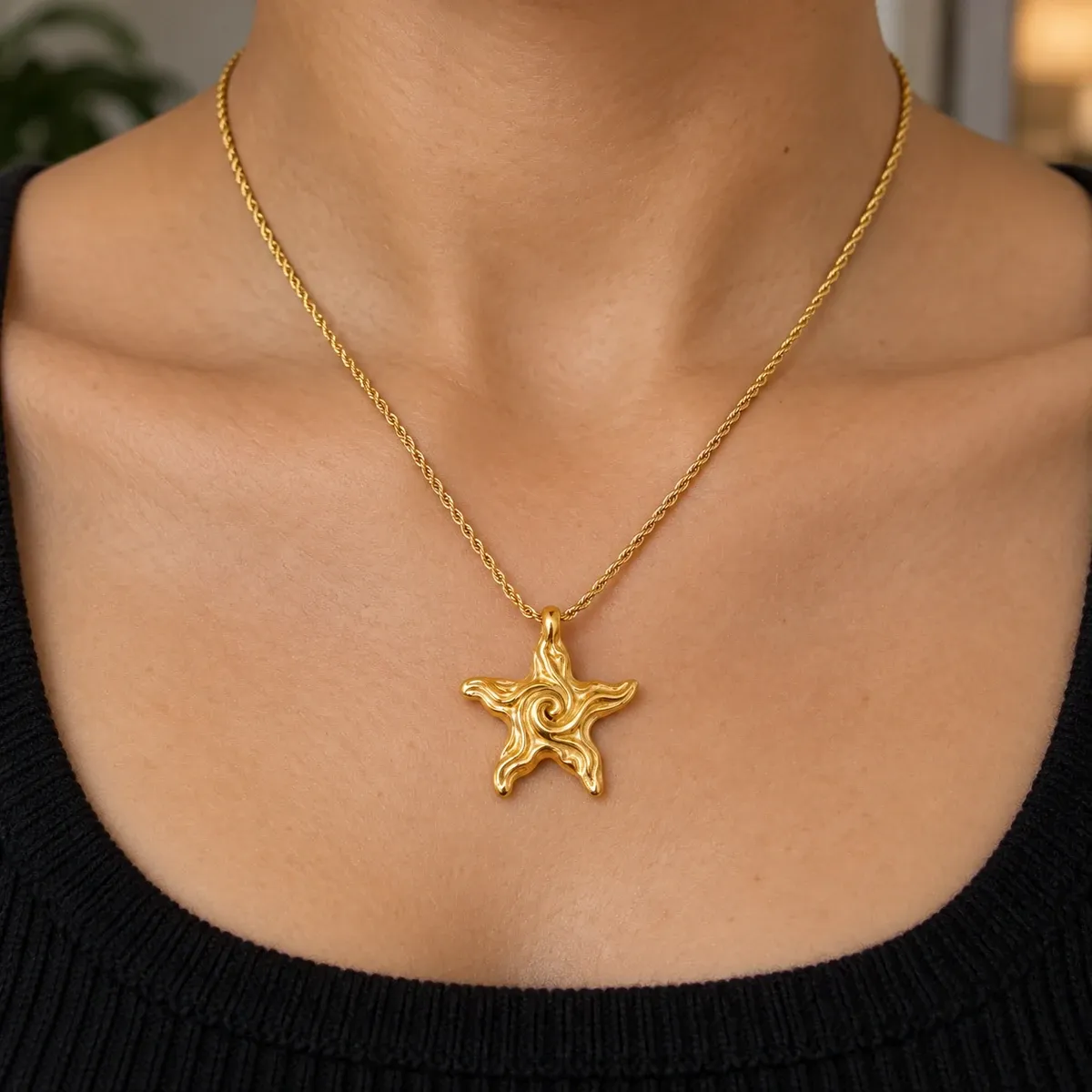 Sea Star Necklace Gold - alternate view