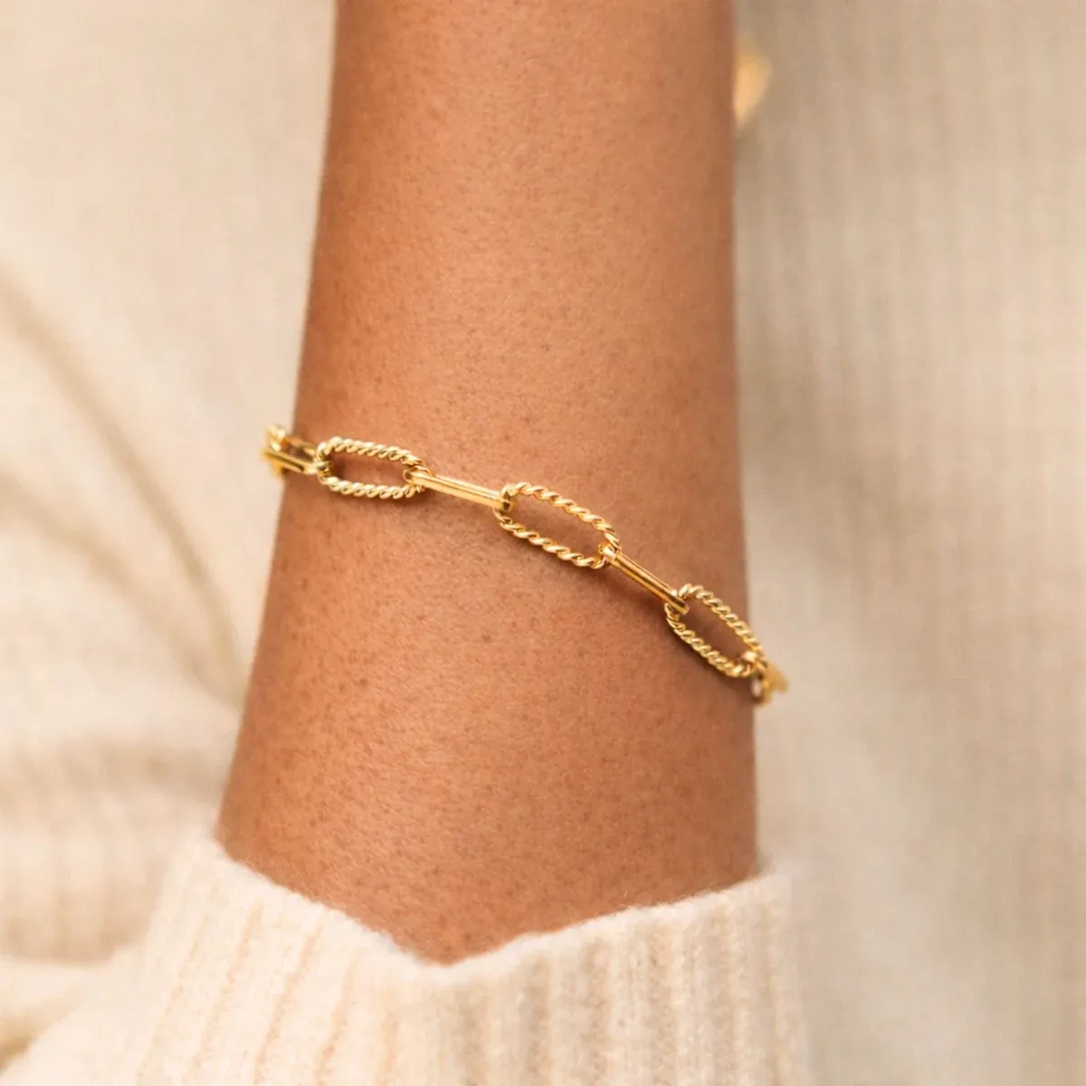 Bold Paperclip Bracelet - alternate view
